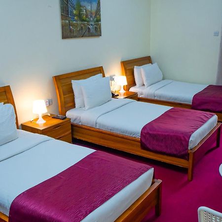 Al Karnak Hotel ดูไบ ภายนอก รูปภาพ