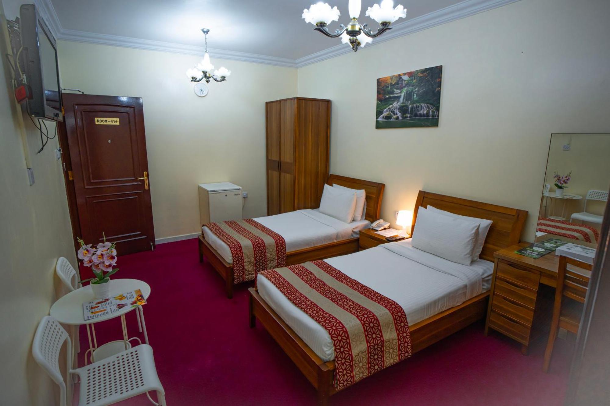 Al Karnak Hotel ดูไบ ภายนอก รูปภาพ