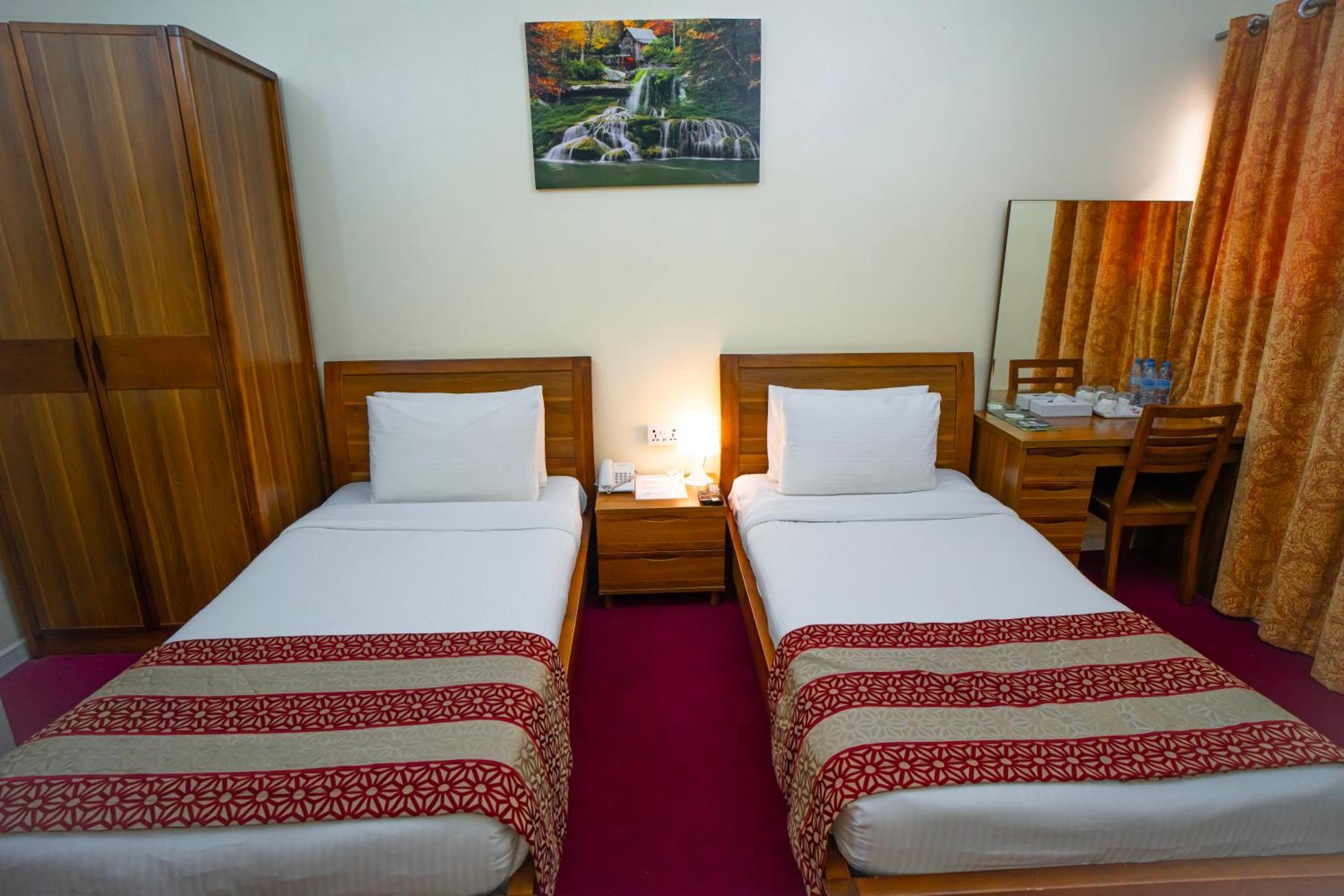 Al Karnak Hotel ดูไบ ภายนอก รูปภาพ